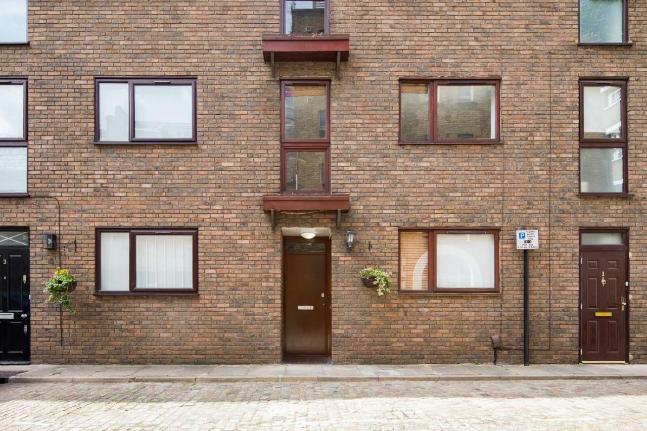 Richardsons Mews By Lime Street Londen